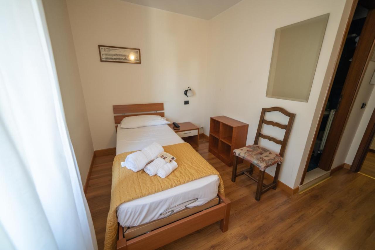 Hotel Siros Verona Esterno foto