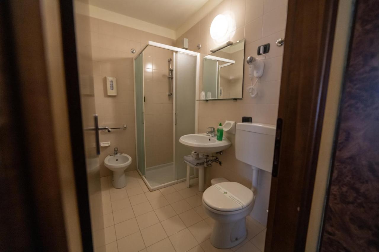 Hotel Siros Verona Esterno foto