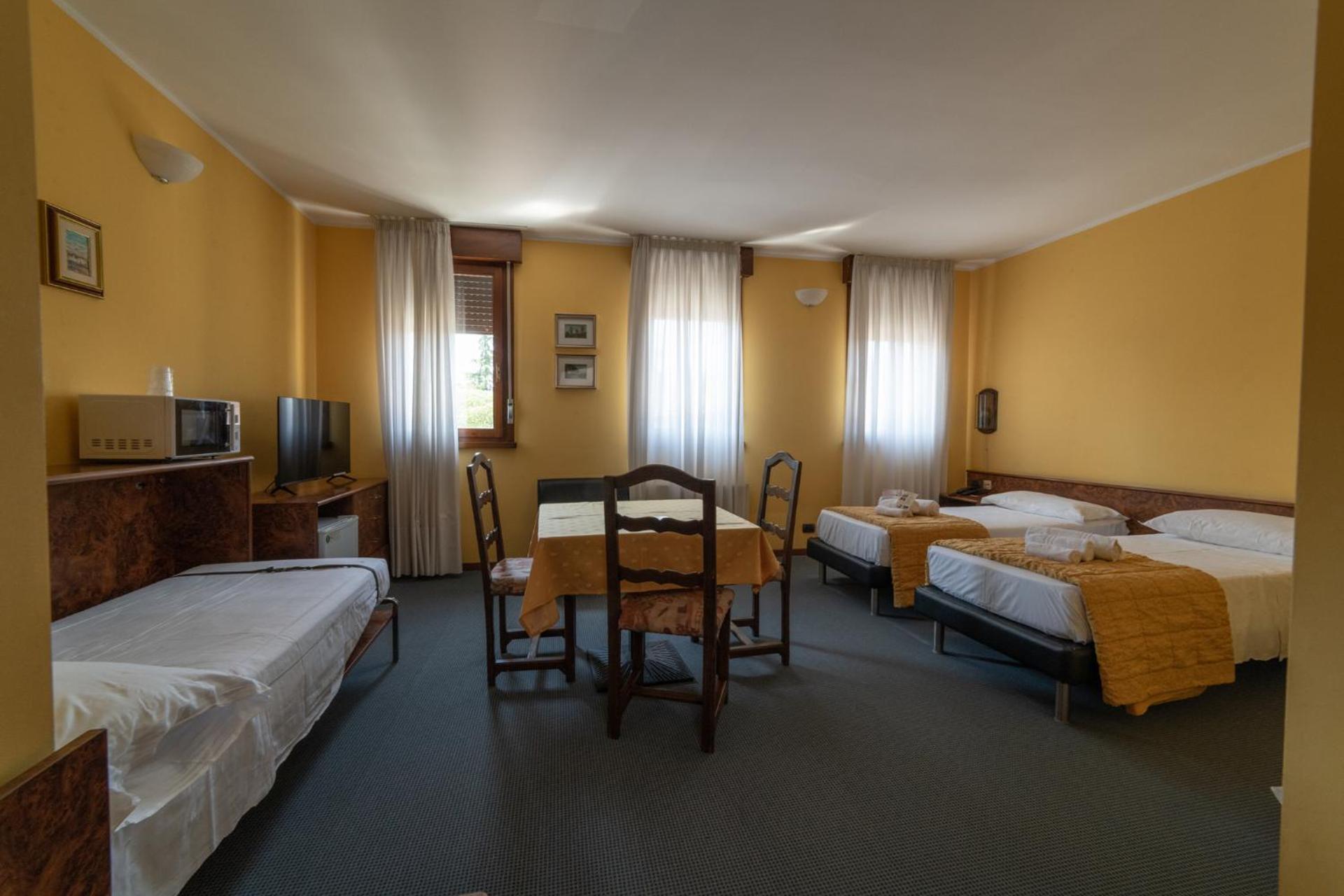 Hotel Siros Verona Esterno foto